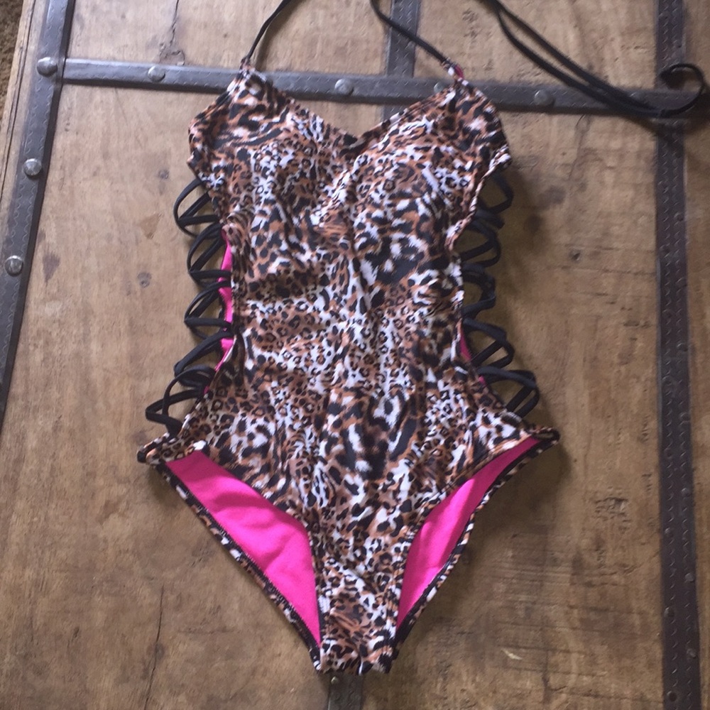 BONGO One Piece Swim Suit Leopard Print Size S